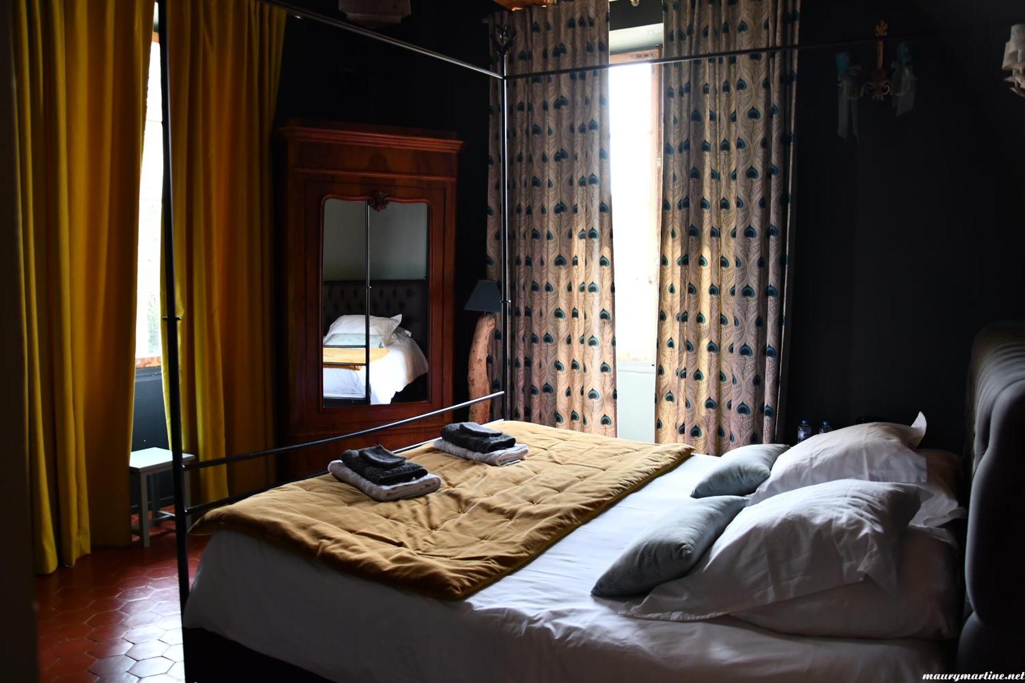 La Bastide Du Castellet Hotel Ле Кастеле Екстериор снимка
