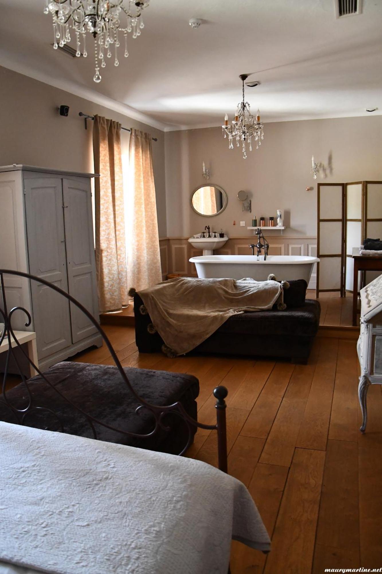 La Bastide Du Castellet Hotel Ле Кастеле Екстериор снимка