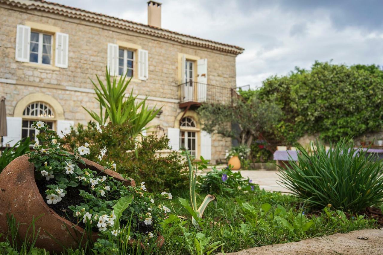 La Bastide Du Castellet Hotel Ле Кастеле Екстериор снимка