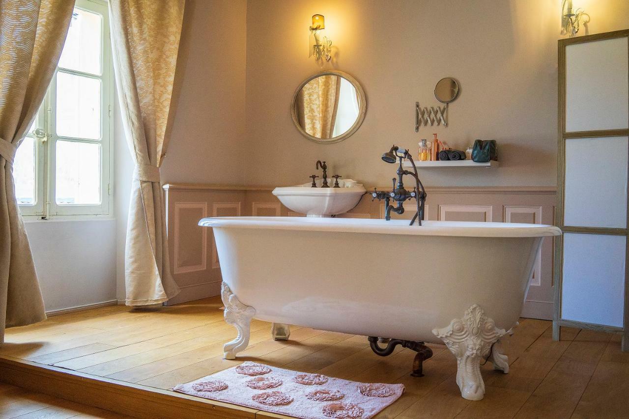 La Bastide Du Castellet Hotel Ле Кастеле Екстериор снимка
